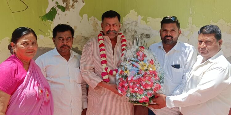 नहीं थम रहा फाखिर सिद्दीकीको शुभकामनाएं देने का सिलसिला