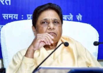 दूसरे चरण की वोटिंग से पहले बरेली में बसपा को झटका, छोटेलाल गंगवार और आंवला से सत्यवीर का पर्चा खारिज