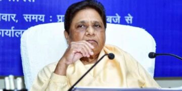 दूसरे चरण की वोटिंग से पहले बरेली में बसपा को झटका, छोटेलाल गंगवार और आंवला से सत्यवीर का पर्चा खारिज