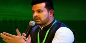 कर्नाटक स्कैंडल में JDS का बड़ा एक्शन, सांसद प्रज्ज्वल रेवन्ना पार्टी से सस्पेंड