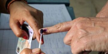 यूपी में चौथे चरण की 13 सीटों पर 57.88 फीसदी मतदान, धौरहरा में सबसे अधिक तो कानपुर में सबसे कम वोटिंग