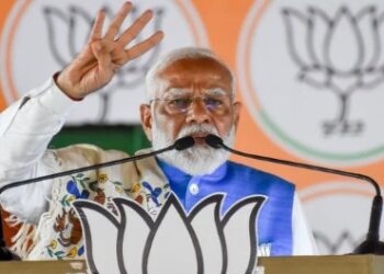 चुनाव के बाद छोटे विपक्षी दलों का कांग्रेस में होगा विलय, PM मोदी का दावा; उद्धव पर निशाना