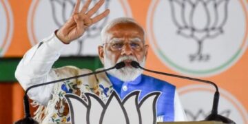 चुनाव के बाद छोटे विपक्षी दलों का कांग्रेस में होगा विलय, PM मोदी का दावा; उद्धव पर निशाना