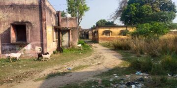 आजादी के बाद का पहला निर्मित चिकित्सालय अपने बर्बादी पर बहा रहा है आंसू