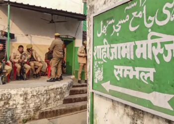 सपा का 15 सदस्यीय प्रतिनिधिमंडल कल जाएगा सम्भल, लोगों से बात करके अखिलेश को सौंपेगा रिपोर्ट