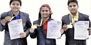 सी.एम.एस. छात्रों ने जीते तीन गोल्ड मेडल