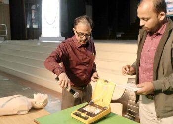 एईडी मशीन हृदयाघात के मरीजों के लिए रामबाण है: डा. आदित्य कपूर