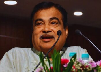 पांच साल में जारी हुए 18 करोड़ 24 लाख ई-चालान, गडकरी ने संसद में दिया जवाब