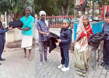सी.एम.एस. छात्रों ने जरूरतमंदों को वितरित किये कंबल