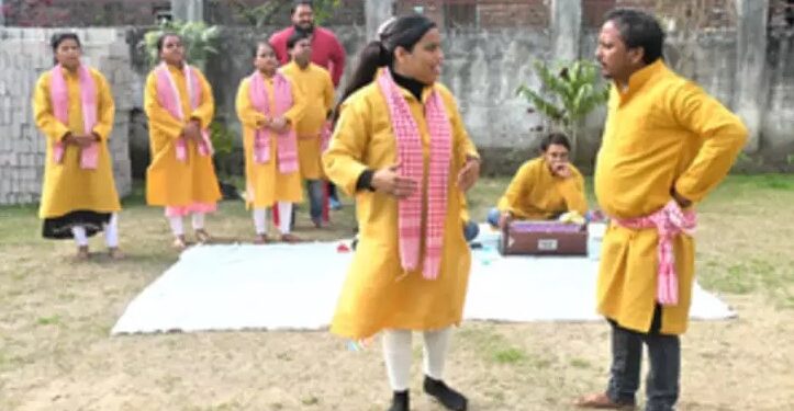 बिहार में भूमि सर्वे पर जागरूकता बढ़ाने के लिए नुक्कड़ नाटक का सहारा