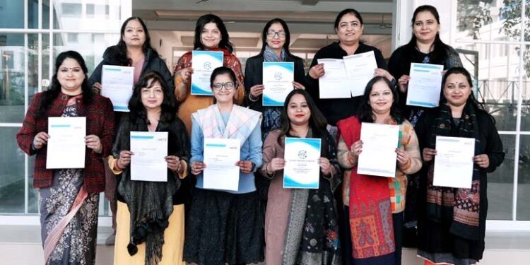 नेशनल टीचिंग कम्पटीशन में  सी.एम.एस. शिक्षिकाओं ने लहराया परचम