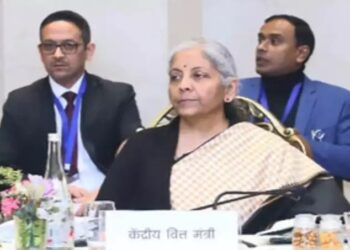 असम के नामरूप में 12.7 लाख मीट्रिक टन वाले संयंत्र की होगी स्थापना, फुटवियर के लिए भी योजना तैयार : निर्मला सीतारमण