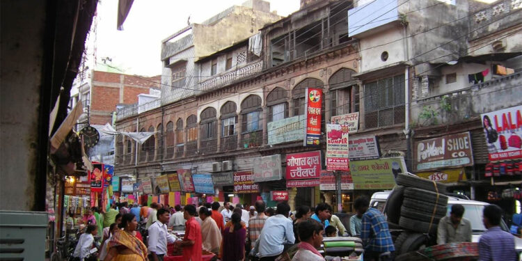 GST 2.0 का पहला दिन बना शॉपिंग फेस्टिवल, टीवी-एसी से लेकर किराना तक की जमकर खरीदारी