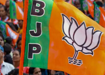 Bihar Election 2025, बीजेपी ने बनाई 19 नेताओं की खास टीम, महाराष्ट्र से भी शामिल हुए चेहरे