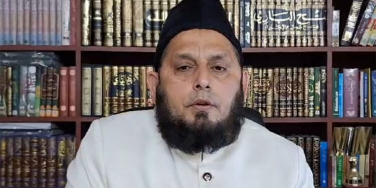 I Love Mohammad Controversy, मौलाना खालिद रशीद बोले – सड़कों पर नारेबाजी इस्लाम के शिष्टाचार के खिलाफ