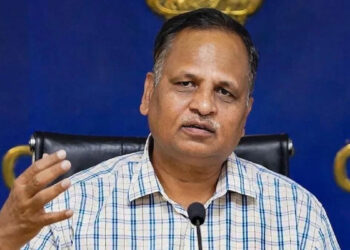 सत्येंद्र जैन पर ईडी का बड़ा एक्शन, 7.44 करोड़ की प्रॉपर्टी अटैच
