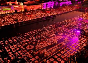 अयोध्या दीपोत्सव 2025, योगी सरकार की बड़ी तैयारी, श्रद्धालुओं की सेहत पर रहेगी खास नजर,15 अस्थायी अस्पताल और 24 घंटे एंबुलेंस तैनात