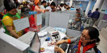 ग्राहकों के लिए बड़ी खुशखबरी: अब नहीं देना होगा मिनिमम बैलेंस का जुर्माना, IOB का बड़ा फैसला