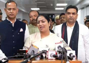 दिवाली पर दिल्ली में क्या जलेंगे पटाखे, CM रेखा गुप्ता ने दी बड़ी जानकारी