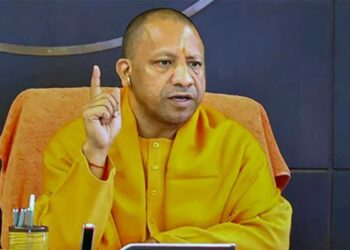 देव दीपावली काशी की सनातन परंपरा और लोक आस्था का संगम है, तैयारियों पर CM Yogi की समीक्षा बैठक
