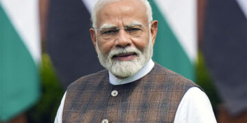 दशहरा-दीवाली से पहले खुशखबरी, केंद्रीय कर्मचारियों का महंगाई भत्ता बढ़ा, मिलेगा बकाया भुगतान