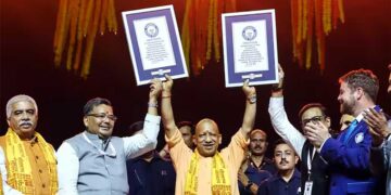 अयोध्या दीपोत्सव 2025, 26 लाख दीपों से जगमग हुई रामनगरी, बने दो गिनीज वर्ल्ड रिकॉर्ड