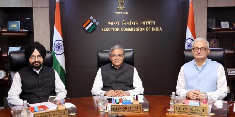 चुनाव आयोग का बड़ा ऐलान, अब बिहार की तरह 12 और राज्यों में शुरू होगा SIR, जानिए किन राज्यों में होगी कार्रवाई