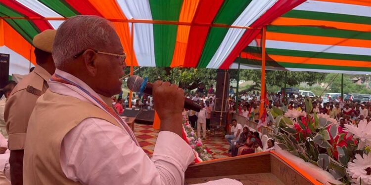 बिहार चुनाव से पहले NDA में खटास, जीतन राम मांझी ने गिरिराज सिंह के ‘नमक हराम’ बयान की की कड़ी आलोचना