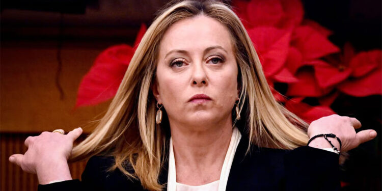 बुर्का-नकाब पर बैन की तैयारी में इटली की मेलोनी सरकार, उल्लंघन पर 3 लाख तक जुर्माना!