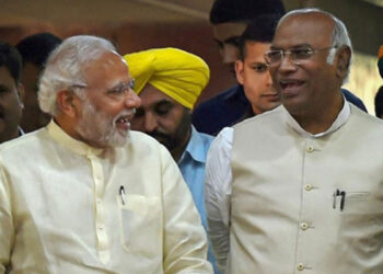 मल्लिकार्जुन खरगे की हुई पेसमेकर ट्रांसप्लांट सर्जरी, पीएम मोदी ने फोन कर दी शुभकामनाएँ
