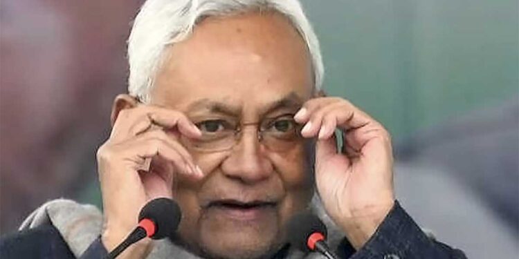 बिहार चुनाव से पहले JDU में बगावत, प्रदेश सचिव बद्री भगत ने दिया इस्तीफा, बोले- टिकट कटवाने की हुई साजिश