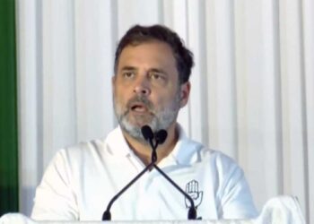 इस मर्द से ज्यादा दम उस महिला में था, इंदिरा गांधी का जिक्र कर राहुल गांधी का पीएम मोदी पर तीखा वार