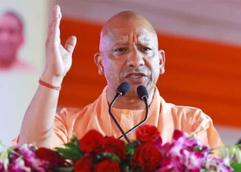 सीएम योगी का बड़ा बयान, पहले यूपी का सीएम गुंडों के सामने नाक रगड़ता था, दी अपराधियों को चेतावनी