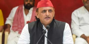 अखिलेश यादव बोले – जो भी पीड़ित है, वही PDA, सत्ता पर बोला जोरदार हमला, कहा- अब तो सत्ताधारी PDA की जान भी लेने लगे हैं