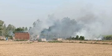 बाराबंकी पटाखा फैक्ट्री ब्लास्ट, दर्दनाक हादसे में 2 की मौत, अवैध संचालन पर उठे गंभीर सवाल
