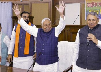 बिहार कैबिनेट पोर्टफोलियो, नीतीश कुमार ने गृह विभाग सम्राट चौधरी को दिया, BJP फ्रंट फुट पर! JDU-BJP में किसे मिला फायदा?