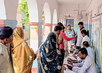 कल होगा बिहार में अंतिम चरण का महासंग्राम, 122 सीटों पर दांव पर दिग्गजों की किस्मत, मतदान से पहले जानें पूरी डिटेल
