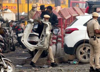 Delhi Car Blast, प्रमुख आरोपी डॉ. आदिल अहमद को लेकर चौंकाने वाला खुलासा, सहकर्मी डॉक्टर ने बताया बेहद शांत स्वभाव का शख्स