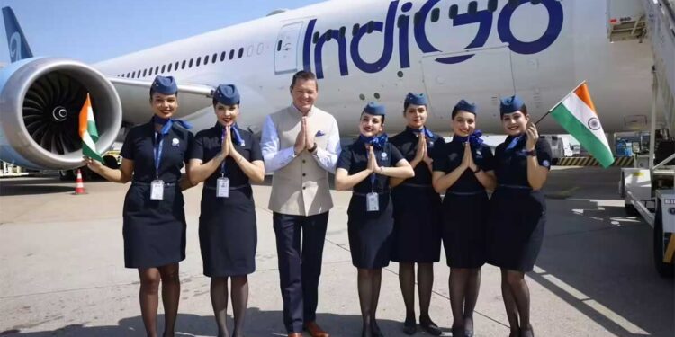इंडिगो ने मारी लंबी छलांग, 22 दिसंबर से BSE सेंसेक्स में होगी एंट्री, शेयर में भी दिखी तेजी