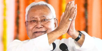 बिहार की सत्ता का नया गणित, नीतीश कुमार को आउट कर BJP ऐसे बना सकती है अपना CM, जानें महाराष्ट्र-MP फॉर्मूला