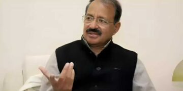 मोदी ने अयूब खान से सीखी मन की बात, कांग्रेस नेता राशिद अल्वी का पीएम पर तीखा तंज, बुर्का बयान पर गिरिराज सिंह को भी घेरा