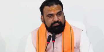 बिहार में मनचलों की खैर नहीं, स्कूल-कॉलेज के बाहर तैनात होगी पिंक पुलिस फोर्स, गृह मंत्री सम्राट चौधरी का बड़ा ऐलान