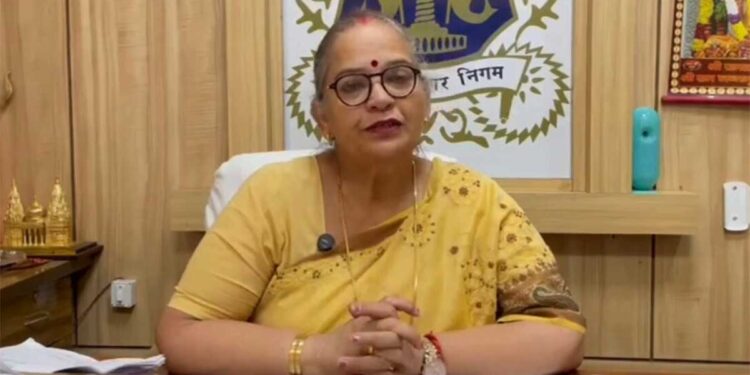 लखनऊ नगर निगम में बड़ा एक्शन, बांग्लादेशी और रोहिंग्या सफाईकर्मियों की होगी पहचान, सोमवार से चलेगा अभियान