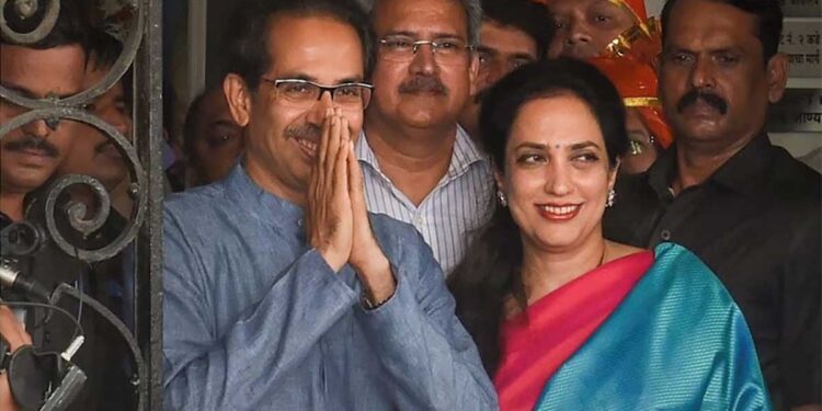 उद्धव ठाकरे के घर 'मातोश्री' के ऊपर दिखा अज्ञात ड्रोन, सुरक्षा एजेंसियां हाई अलर्ट पर, क्या हो रही थी जासूसी?