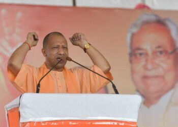 सीतामढ़ी में सीएम योगी की गर्जना, बिहार में भी माफिया की उलटी गिनती शुरू, अब राजद-कांग्रेस को नहीं मिलेगा मौका