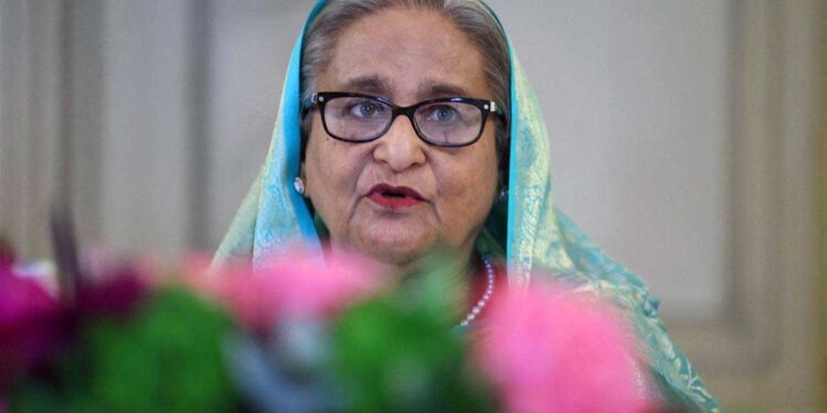 बांग्लादेश की अदालत ने जमीन घोटाला मामले में शेख हसीना को 5 साल की सजा सुनाई, भतीजी ट्यूलिप सिद्दीक को भी 2 साल की जेल