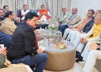 यूपी में ब्राह्मण विधायकों की नाराजगी की असली वजह आई सामने, आबादी ज्यादा फिर भी ठाकुरों से पिछड़े, ये आंकड़े खोल रहे पोल