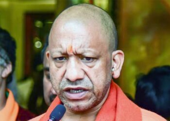 योगी सरकार का बड़ा एक्शन: यूपी की 17 नगर निकायों में रोहिंग्या और बांग्लादेशियों की पहचान शुरू, हर मंडल में बनेगा डिटेंशन सेंटर