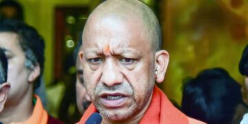 योगी सरकार का बड़ा एक्शन: यूपी की 17 नगर निकायों में रोहिंग्या और बांग्लादेशियों की पहचान शुरू, हर मंडल में बनेगा डिटेंशन सेंटर