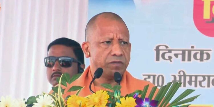 महापरिनिर्वाण दिवस पर सीएम योगी बोले, जहां भी मूर्तियां हैं, वहां छत और बाउंड्री वॉल बनाकर होगी सुरक्षित